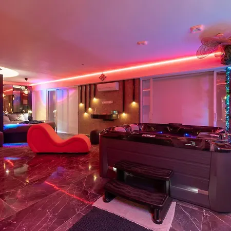 L'horizon - Romantique Avec Jacuzzi, Sauna, Piscine & Video Projecteur Vieille-Toulouse
