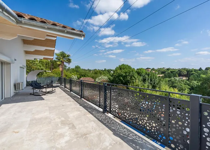 L'horizon - Romantique Avec Jacuzzi, Sauna, Piscine & Video Projecteur *