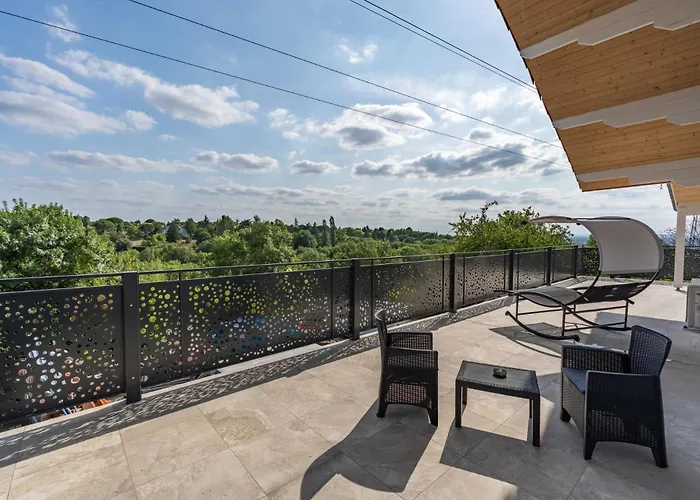 L'horizon - Romantique Avec Jacuzzi, Sauna, Piscine & Video Projecteur アパート