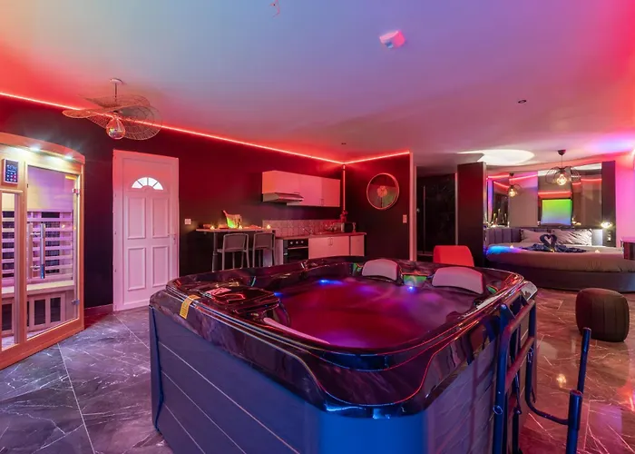 アパート L'horizon - Romantique Avec Jacuzzi, Sauna, Piscine & Video Projecteur